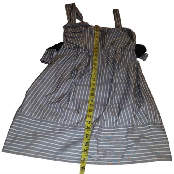 BCBGENERATION Gray With White Stripes Asymmetrical Dress Size Small! - Picture 12 of 15
